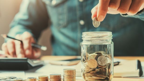 UAE Expert: Loan Refinancing Can Help Borrowers Save Money