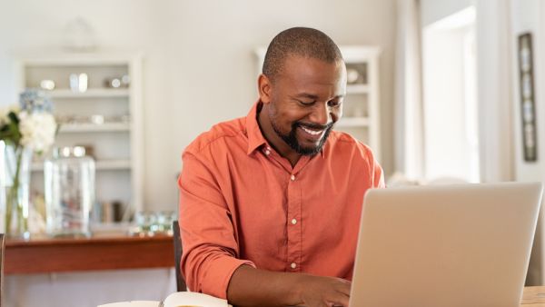 Planning on Buying a Website? Here's What Your Checklist Before You Write That Cheque