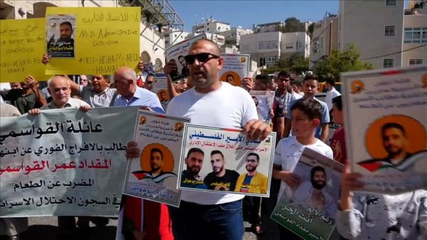 إصابة عشرات الفلسطينيين خلال مواجهات مع الجيش الإسرائيلي بالضفة الغربية