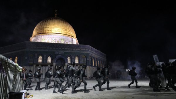 الأردن يستدعي القائم بالأعمال الإسرائيلي ويحمل تل أبيب مسؤولية التصعيد بالقدس