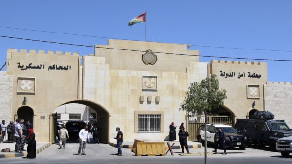 الأردن: الأشغال المؤقتة 12 عاما للنائب المفصول اسامة الرحيل