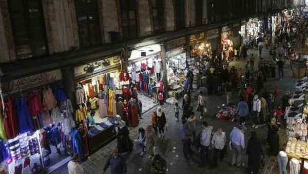 دمشق "التي لا تنام" أصبحت تغلق أسواقها مع الغروب !