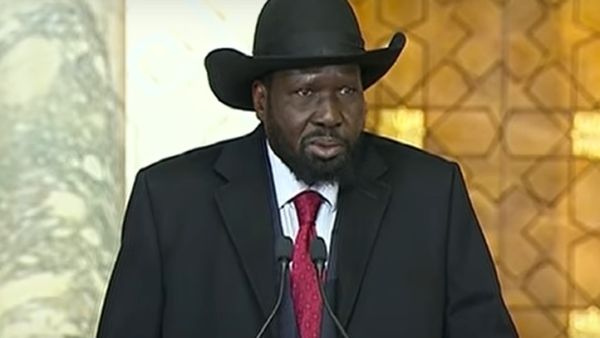 رئيس جنوب السودان .بعزل وزيري الدفاع والداخلية في انتهاك لاتفاق السلام