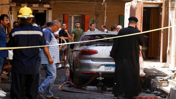 كنيسة أبو سيفين عقب الحريق