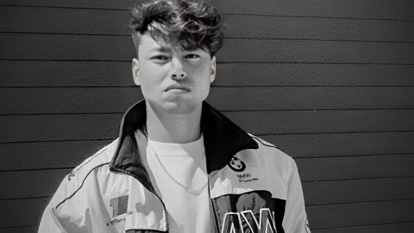 مشهور "تيك توك" المغربي أنور العثماني