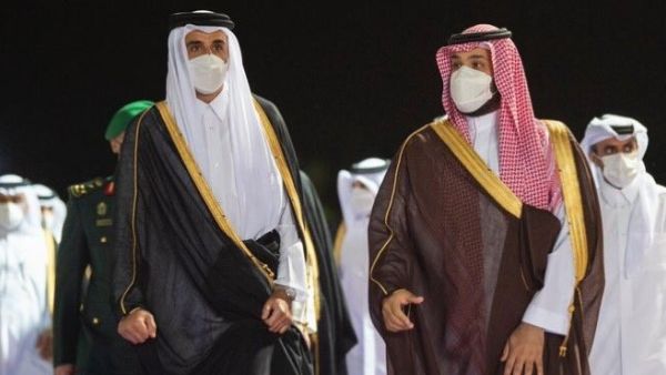 ولي العهد السعودي يصل الدوحة في أول زيارة منذ الأزمة الخليجية