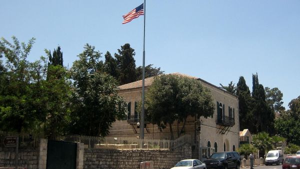 واشنطن تنفي تغير موقفها بشأن إعادة فتح قنصليتها في القدس