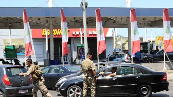 لبنان يرفع الدعم كليا عن البنزين