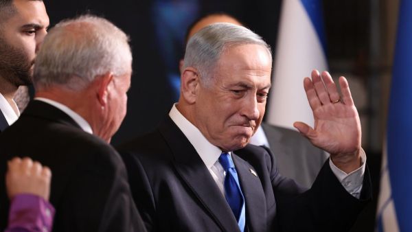 إردوغان يهنئ نتنياهو، وبن زايد يدعوه لزيارة الإمارات