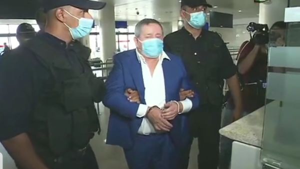 الجزائر تتسلم من الامارات الرئيس السابق لشركة سوناطراك