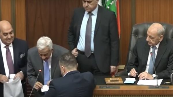 للمرة التاسعة.. مجلس النواب اللبناني يفشل في انتخاب رئيس للبلاد