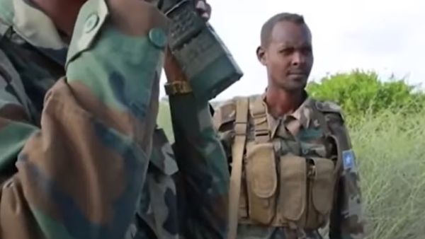 "الشباب" الصومالية تطلب التفاوض والحكومة تصر على تصفيتها