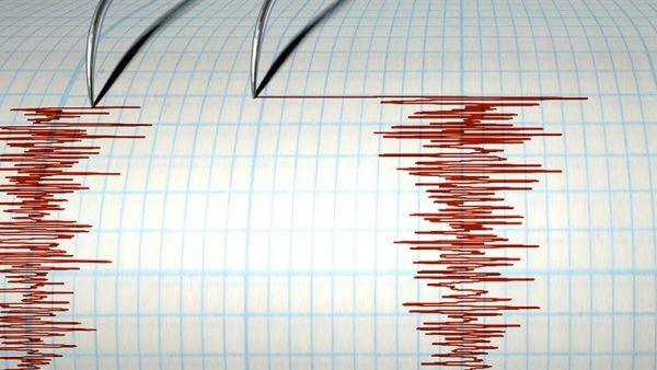 زلزال بقوة 5.5 درجات يضرب الساحل الشمالي لبابوا الاندونيسية