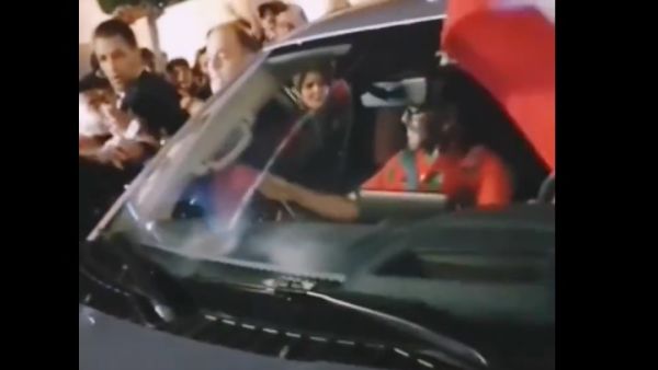 محمد السادس ينضم للمحتفلين في الشوارع بفوز منتخب المغرب