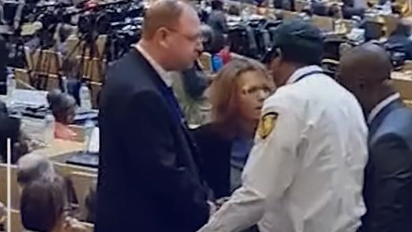 جنوب افريقيا تشيد بطرد المبعوثة الاسرائيلية من القمة الافريقية