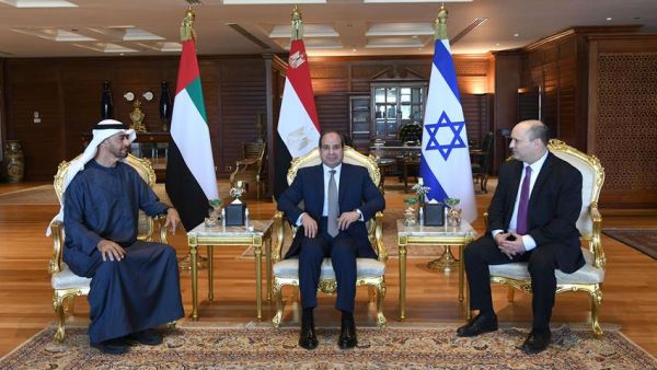 لقاء ثلاثي يجمع السيسي وبن زايد وبينيت في شرم الشيخ