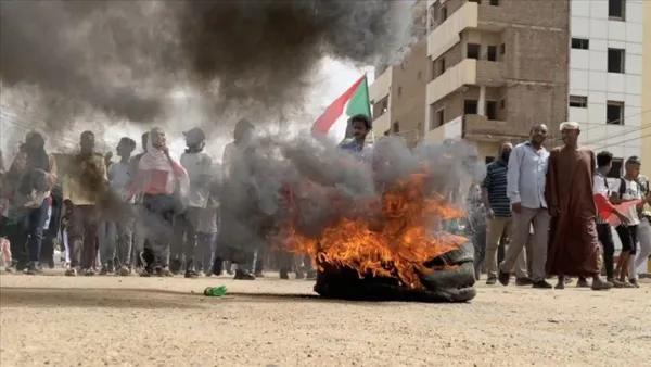 الأمن السوداني يقمع تظاهرة مطالبة بالحكم المدني في الخرطوم