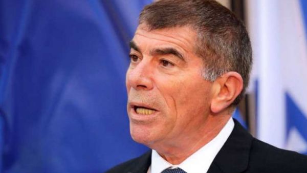 وزير الخارجية الإسرائيلي غابي أشكنازي