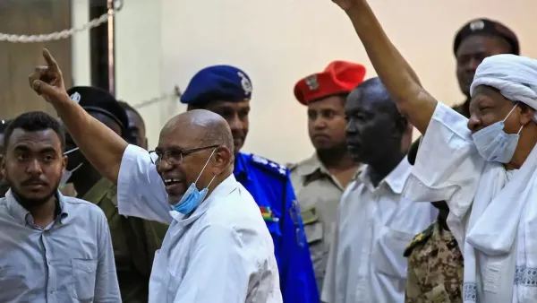 إرجاء محاكمة البشير في قضية انقلاب 1989 إلى 3 تشرين الثاني