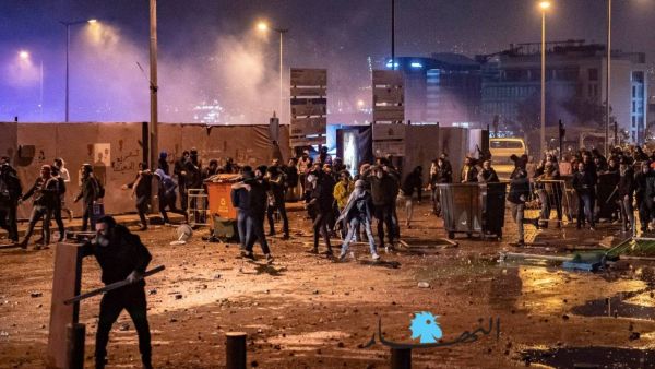تجدد الاشتباكات بين قوات الامن والمتظاهرين في بيروت