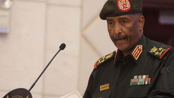 ارجاء توقيع اتفاق التسوية السياسية في السودان 