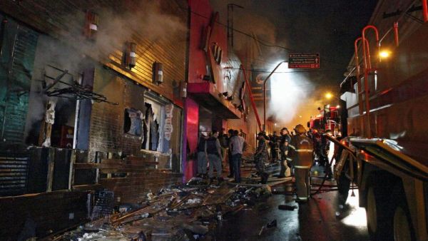 مقتل 16 شخصا في انفجار بملهى ليلي في الكاميرون