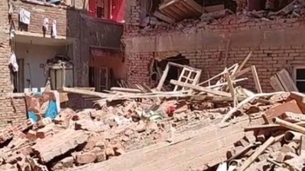 مقتل رجل وزوجته في انهيار مبنى غربي القاهرة