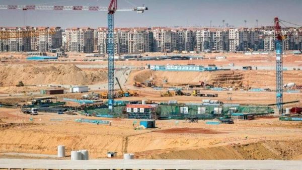 مصر تواصل بناء عاصمتها الجديدة رغم الجائحة