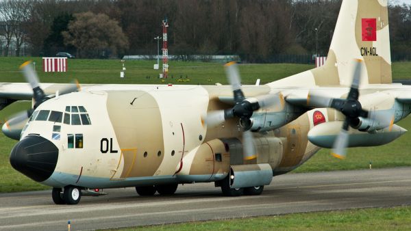 طائرة عسكرية مغربية تحط في قاعدة جوية إسرائيلية