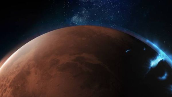 المسبار الإماراتي يصور "الشفق المتخفي" على المريخ لأول مرة في التاريخ