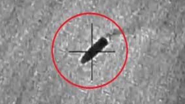 التحالف يحبط هجوما حوثيا بزورق مفخخ في البحر الاحمر