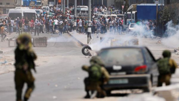 الفلسطينيون ينتفضون ضد "صفقة القرن"