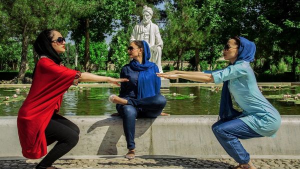 تمنع إيران الاختلاط بين الرجال والنساء في النشاطات الرياضية