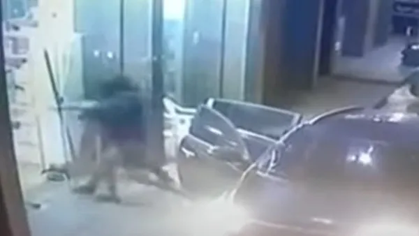 سطو مسلح على صيدلية في لبنان