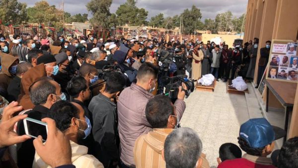 دفن جثمانين عثر عليهما في مقابر جماعية في ترهونة الليبية