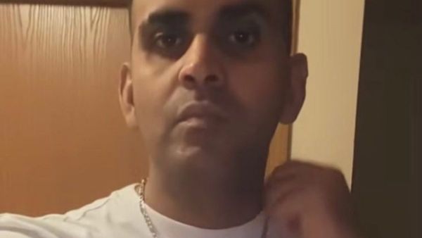 المذيع الكويتي محمد المؤمن