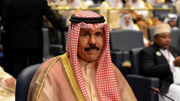 الشيخ نواف الأحمد 