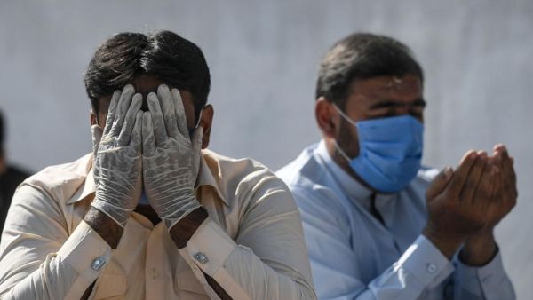 عيد حزين وسط تفشي كورونا