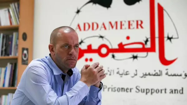 الناشط الفلسطيني الفرنسي صلاح الحموري