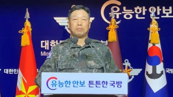 رئيس هيئة الاركان المشتركة للقوات الكورية الجنوبية الجنرال اهن يونغ