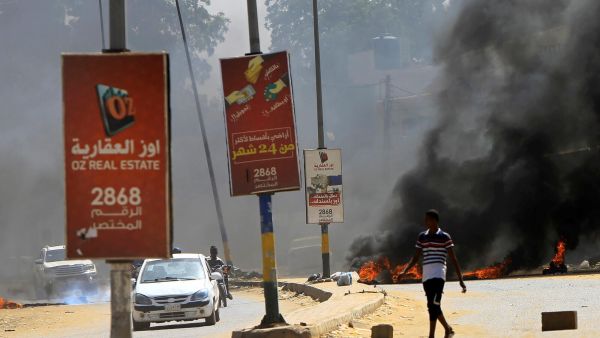 مواجهات وقطع طرق في السودان إحتجاجا على تردي الأوضاع الاقتصادية