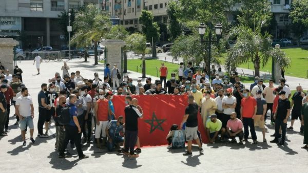 كورونا.. تظاهرة في طنجة احتجاجا على إغلاق المدينة