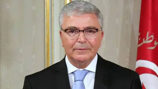 وزير الدفاع التونسي عبد الكريم الزبيدي