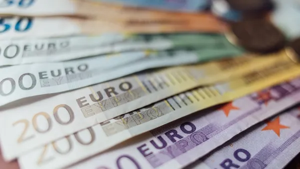 تتوقع الأسواق أن يخفض مجلس الاحتياطي أسعار الفائدة في وقت لاحق من يوليو تموز