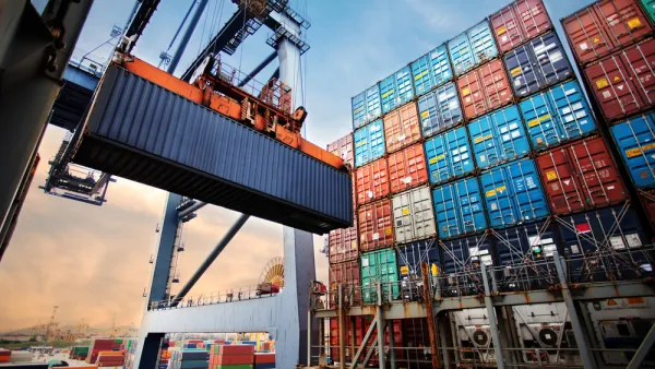 التطور الذي حققته التجارة الخارجية غير النفطية جعل من الإمارات البوابة التجارية الرئيسة في المنطقة