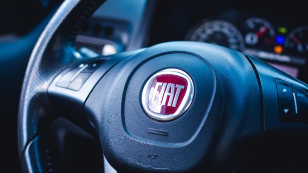 UAW, Fiat Chrysler to Add 8,000 New Jobs Over the Four-Year Deal