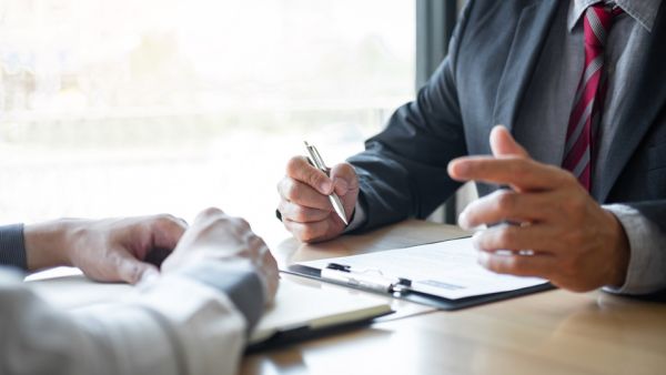 65.2 percent of the new licences were professional