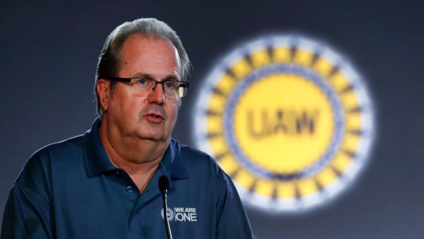 UAW President Resigns After GM Sues Fiat Chrysler Over Union Bribery