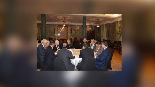 خلال الحدث