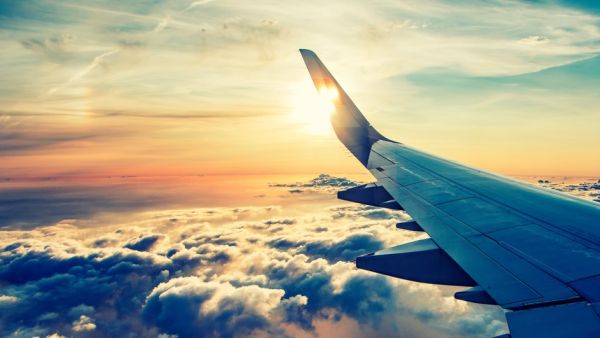 UAE: Imperial Capital Submits Bid for Troubled India's Jet Airways